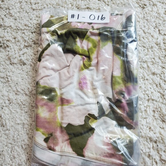 Stars Above Pajama Shorts Green Floral Small #1-16 - Picture 7 of 7